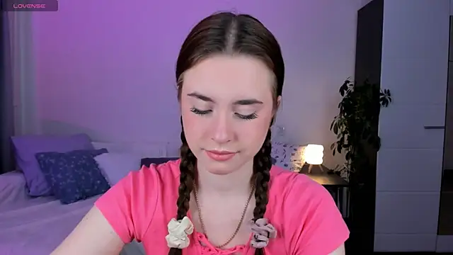 Lilit Dream online show from 06-15-26, 03:20