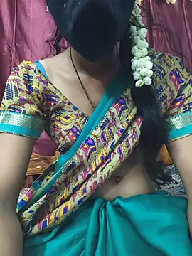 Snapshot of reshma124 chatting on 06-30-26, 09:32 reshma124 online show from 06-30-26, 09:32