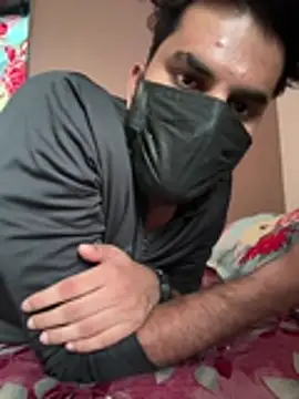 Snapshot of spiral__man007 chatting on 07-05-26, 12:01 spiral man007 online show from 07-05-26, 12:01