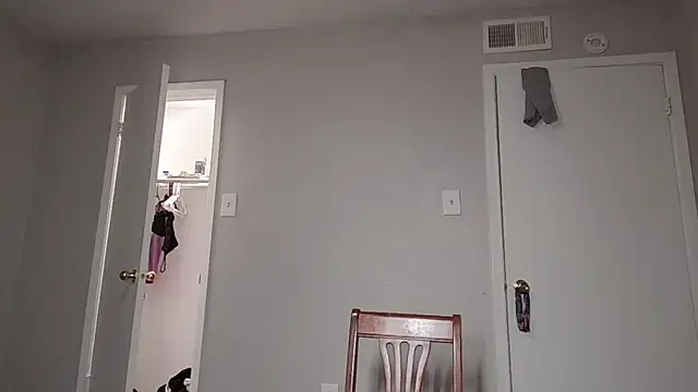 YuummyCookiee online show from 05-25-26, 03:12