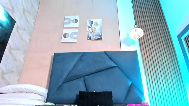Snapshot of LaurentFerrer chatting on 06-27-26, 12:22 LaurentFerrer online show from 06-27-26, 12:22