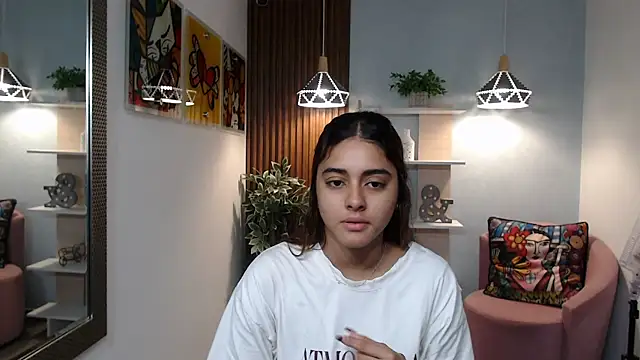 Snapshot of _Lucy_Grey_ chatting on 06-05-26, 11:05 Lucy Grey online show from 06-05-26, 11:05