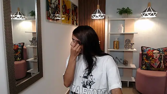 Snapshot of _Lucy_Grey_ chatting on 06-06-26, 11:15 Lucy Grey online show from 06-06-26, 11:15
