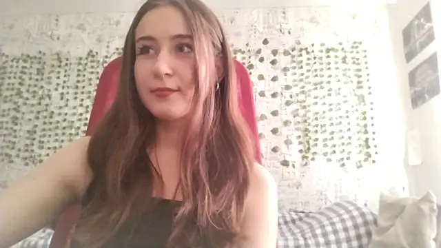Snapshot of Pollykiss chatting on 06-30-26, 11:11 Pollykiss online show from 06-30-26, 11:11