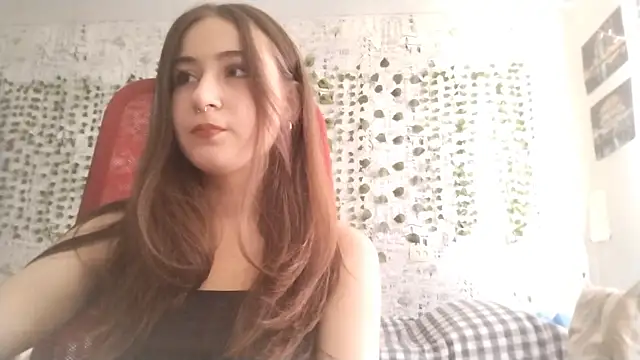 Snapshot of Pollykiss chatting on 07-03-26, 09:37 Pollykiss online show from 07-03-26, 09:37