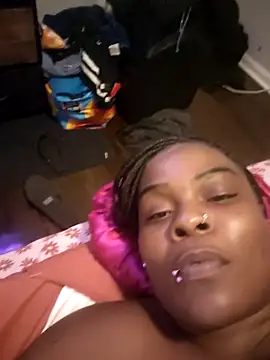 damnshegotass online show from 06-24-26, 07:18
