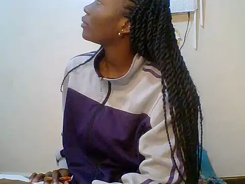 Shania loveer online show from 06-04-26, 05:52