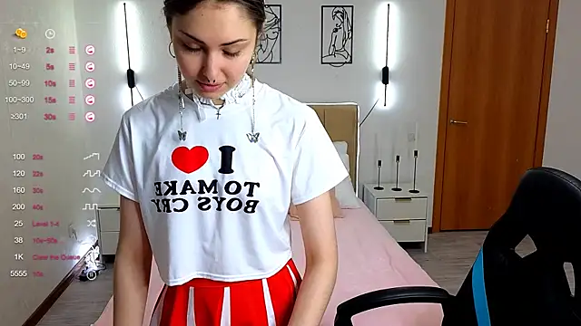 Snapshot of dihoney chatting on 05-25-26, 07:47 dihoney online show from 05-25-26, 07:47