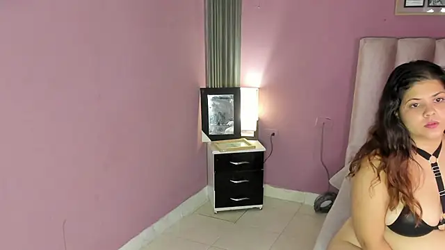 ORIANNA 21 online show from 06-08-26, 01:28