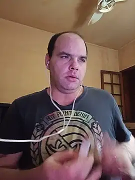 Snapshot of Safado700 chatting on 05-26-26, 07:59 Safado700 online show from 05-26-26, 07:59
