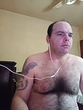 Snapshot of Safado700 chatting on 06-10-26, 04:12 Safado700 online show from 06-10-26, 04:12