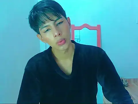 Snapshot of phuwin_bj chatting on 05-31-26, 05:37 phuwin bj online show from 05-31-26, 05:37