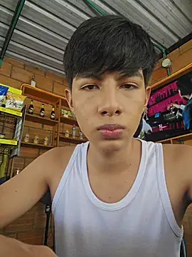 Snapshot of phuwin_bj chatting on 06-26-26, 02:54 phuwin bj online show from 06-26-26, 02:54