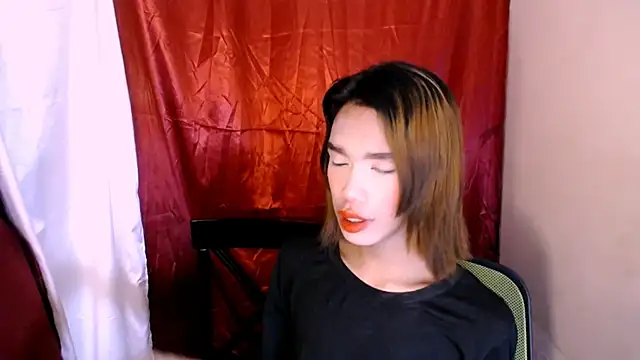 cuntyslut nikki online show from 06-26-26, 01:59