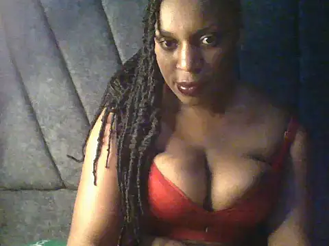 Snapshot of NayaKiva chatting on 05-21-26, 10:06 NayaKiva online show from 05-21-26, 10:06