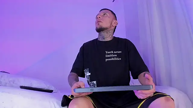  Kevin xxx online show from 03-06-25, 01:03