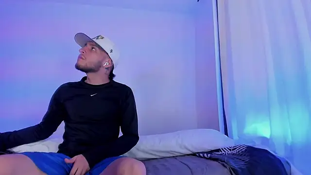  Kevin xxx online show from 11-13-25, 04:28