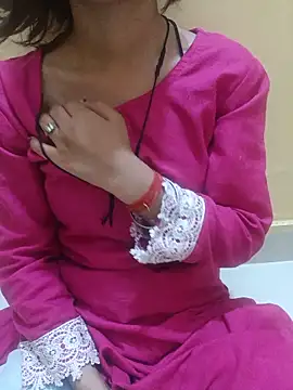 Snapshot of Tanu6868 chatting on 05-20-26, 06:25 Tanu6868 online show from 05-20-26, 06:25