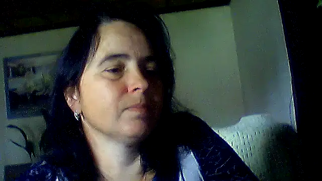 Snapshot of AniaCool77 chatting on 06-14-26, 07:43 AniaCool77 online show from 06-14-26, 07:43