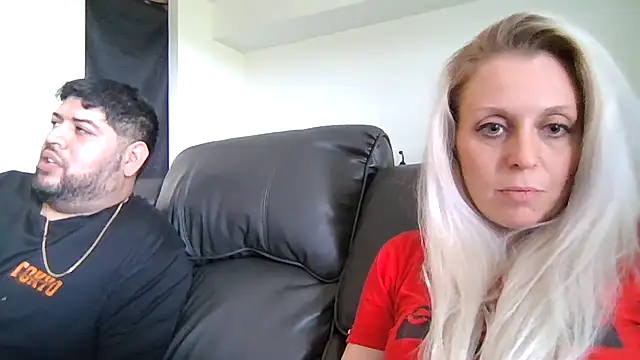 Snapshot of LexiAndPapi chatting on 05-21-26, 08:38 LexiAndPapi online show from 05-21-26, 08:38