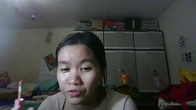 Snapshot of LilianStratakos chatting on 06-05-26, 12:22 LilianStratakos online show from 06-05-26, 12:22
