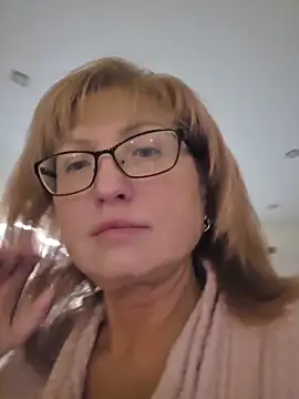 Snapshot of -LindaKing- chatting on 05-28-26, 06:49 -LindaKing- online show from 05-28-26, 06:49