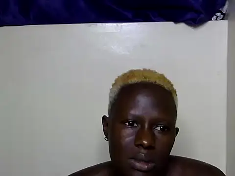 Snapshot of hot_desire2 chatting on 06-18-26, 07:40 hot desire2 online show from 06-18-26, 07:40