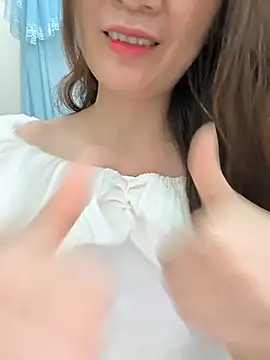 Lye lovely online show from 06-27-26, 10:42