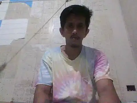 Snapshot of MikeSweet2026 chatting on 06-02-26, 05:15 MikeSweet2026 online show from 06-02-26, 05:15