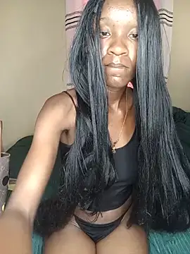Snapshot of ariahsexy chatting on 05-27-26, 10:45 ariahsexy online show from 05-27-26, 10:45