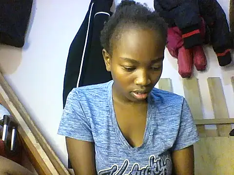 aliana082169 online show from 06-10-26, 09:19