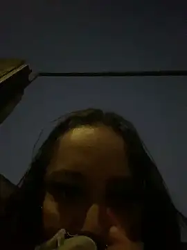 Snapshot of jhenannyy chatting on 06-19-26, 09:02 jhenannyy online show from 06-19-26, 09:02