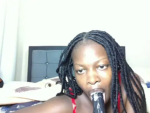 Snapshot of slim_sexy1 chatting on 06-17-26, 10:54 slim sexy1 online show from 06-17-26, 10:54