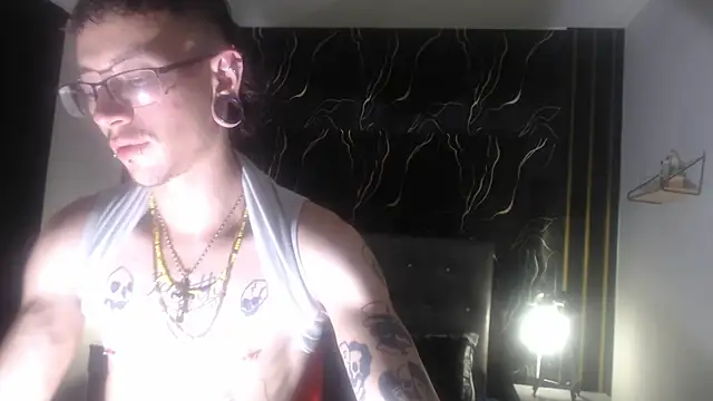 Snapshot of Ryan_Owenss chatting on 06-26-26, 03:11 Ryan Owenss online show from 06-26-26, 03:11