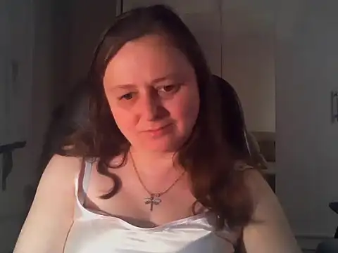 Snapshot of TaylorLovely chatting on 05-30-26, 08:17 TaylorLovely online show from 05-30-26, 08:17
