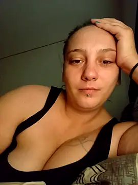 Snapshot of CoupleHoT56 chatting on 05-23-26, 01:26 CoupleHoT56 online show from 05-23-26, 01:26