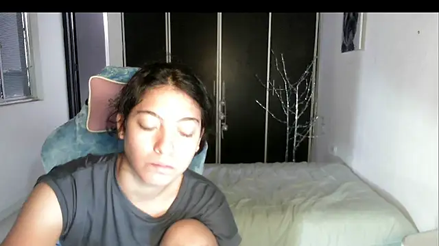Snapshot of Dolce_more chatting on 07-06-26, 02:03 Dolce more online show from 07-06-26, 02:03