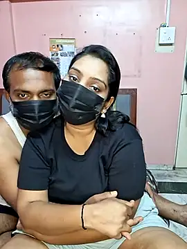 Hornyreshma online show from 06-27-26, 10:09