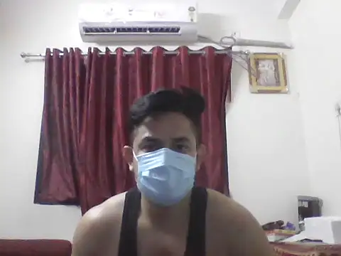Snapshot of Nivan_7251_1 chatting on 05-22-26, 07:19 Nivan 7251 1 online show from 05-22-26, 07:19