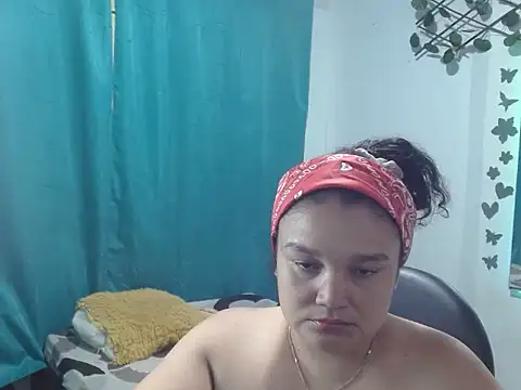 lucero chuvy online show from 05-21-26, 08:38
