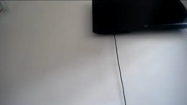 Snapshot of Fox_Loves chatting on 06-13-26, 07:34 Fox Loves online show from 06-13-26, 07:34