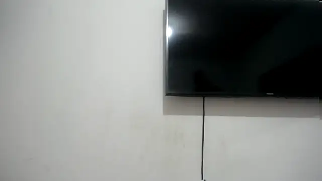 Snapshot of Fox_Loves chatting on 07-04-26, 11:55 Fox Loves online show from 07-04-26, 11:55