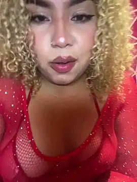 Snapshot of Queen__Antonella chatting on 05-22-26, 08:47 Queen Antonella online show from 05-22-26, 08:47