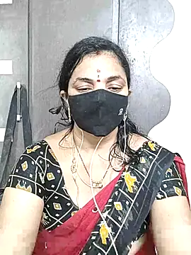 Snapshot of Leela_555 chatting on 06-22-26, 03:36 Leela 555 online show from 06-22-26, 03:36