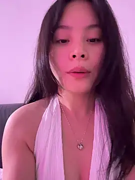 Snapshot of enen-123 chatting on 06-26-26, 02:49 enen-123 online show from 06-26-26, 02:49