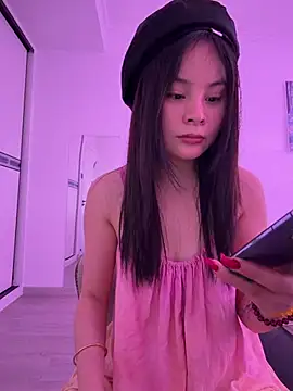Snapshot of enen-123 chatting on 07-11-26, 04:15 enen-123 online show from 07-11-26, 04:15