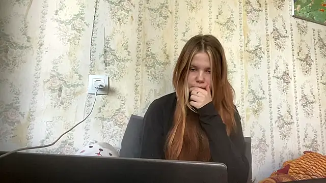 SusanaLeichty online show from 06-18-26, 02:10