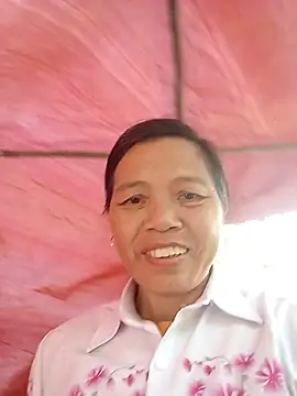 Snapshot of Elfledaa chatting on 06-13-26, 02:20 Elfledaa online show from 06-13-26, 02:20