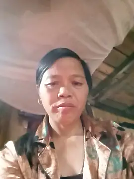 Snapshot of Elfledaa chatting on 06-21-26, 10:07 Elfledaa online show from 06-21-26, 10:07