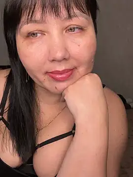 Snapshot of Love__beby chatting on 05-30-26, 04:59 Love beby online show from 05-30-26, 04:59
